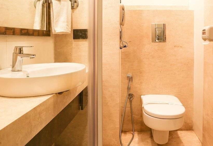 Hotelli Treebo Premium Eden Residency