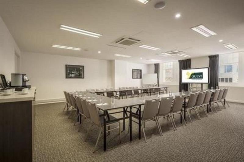 Quest King William South