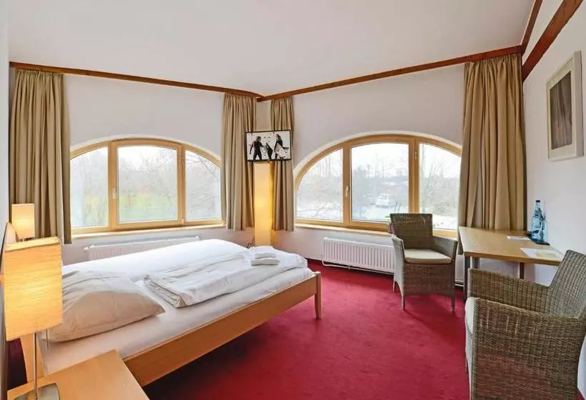 호텔 Am Friedrichshof