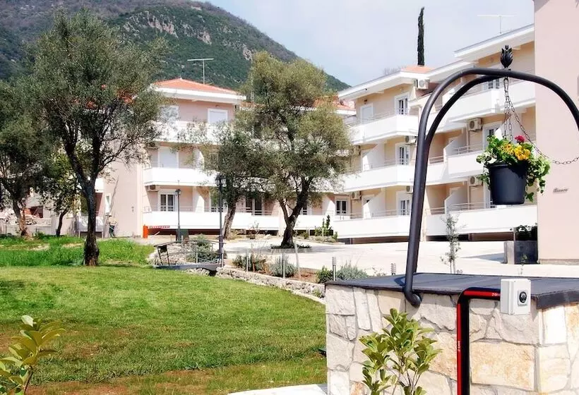 Sun Village Apartments