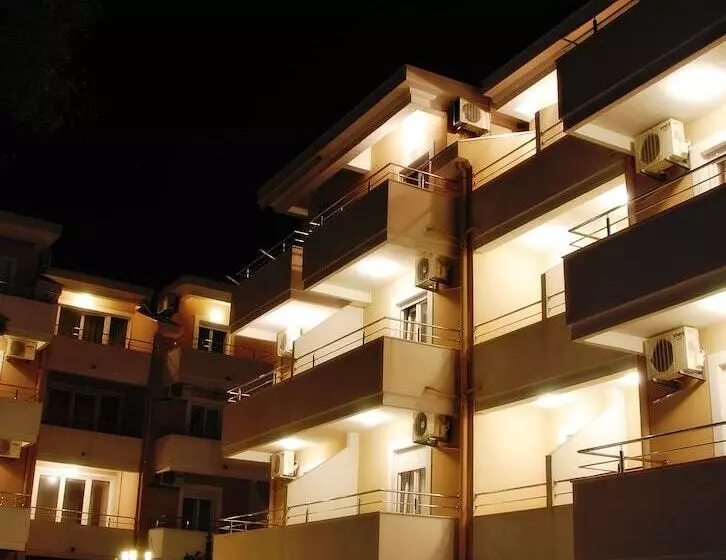 Sun Village Apartments