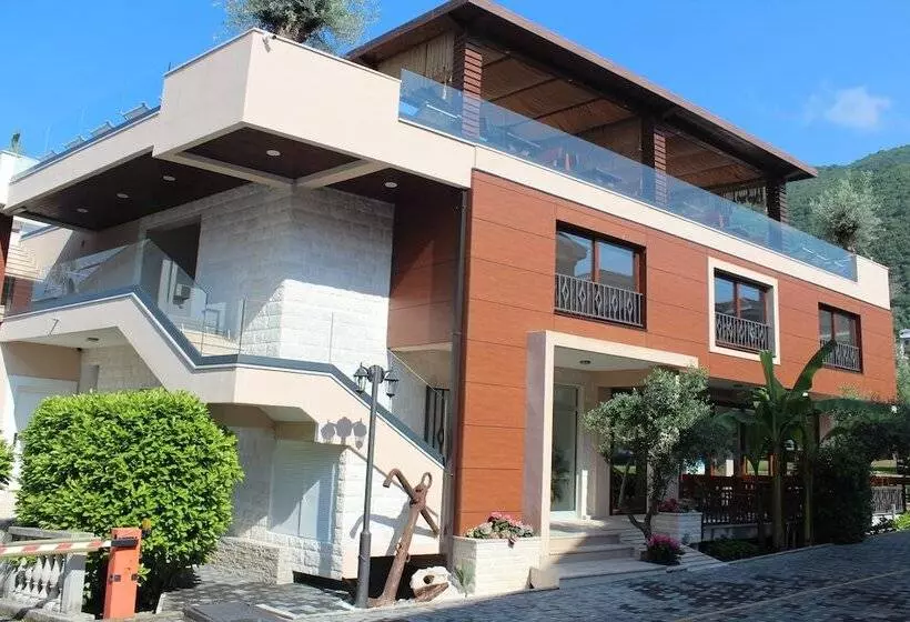 Sun Village Apartments