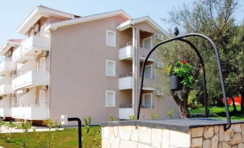 Sun Village Apartments