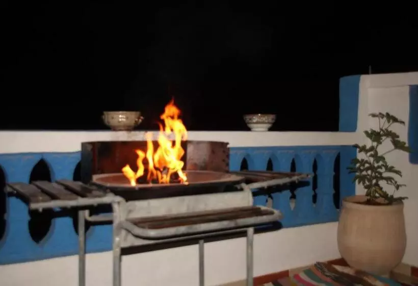 Happy Surf Hostel