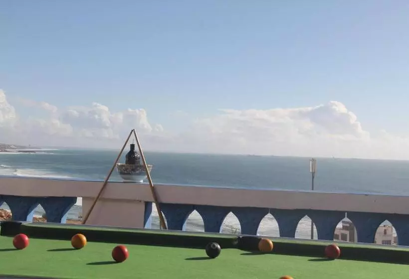 Happy Surf Hostel