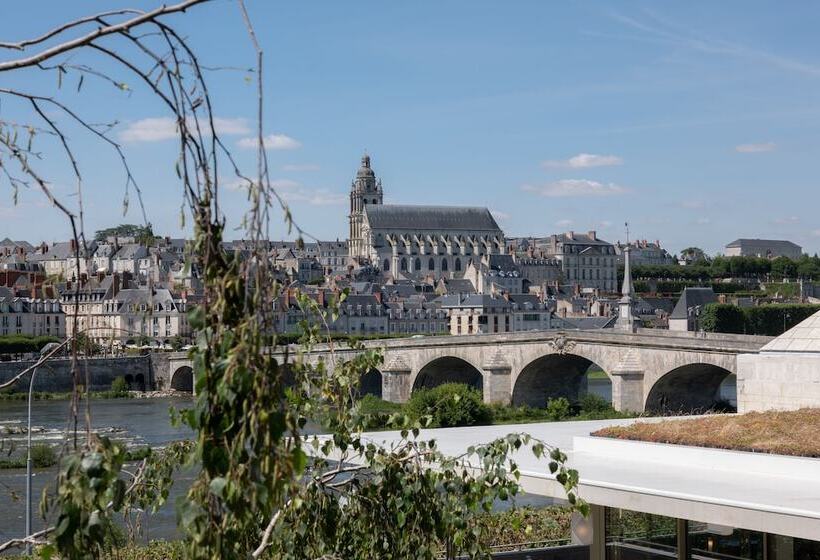 فندق Fleur De Loire