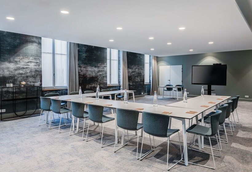 فندق Fleur De Loire