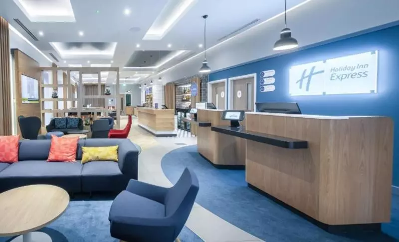 Hotelli Holiday Inn Express Fleet By Ihg
