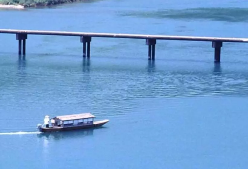 ホテル Nest West Garden Tosa