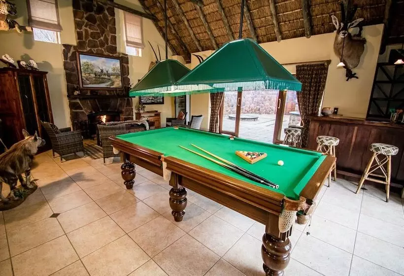 Hotelli Riverdance Lodge