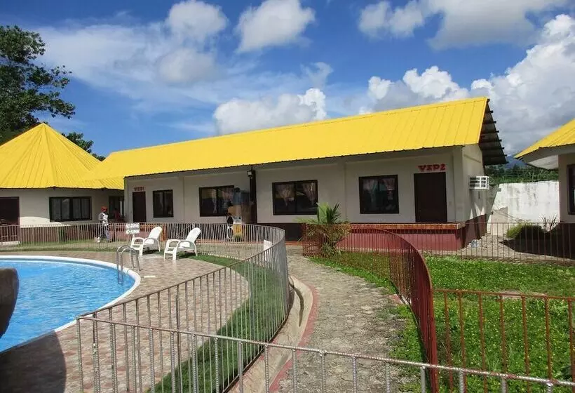 ホテル Tmi Resort