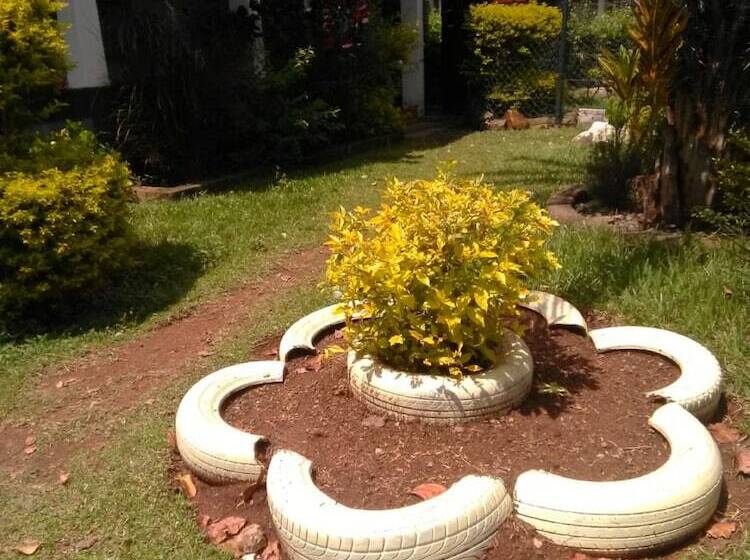 Hotell Victoria Court