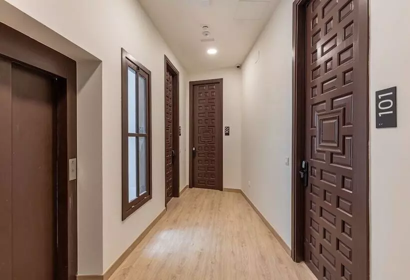 Apartamentos Líbere Málaga La Merced