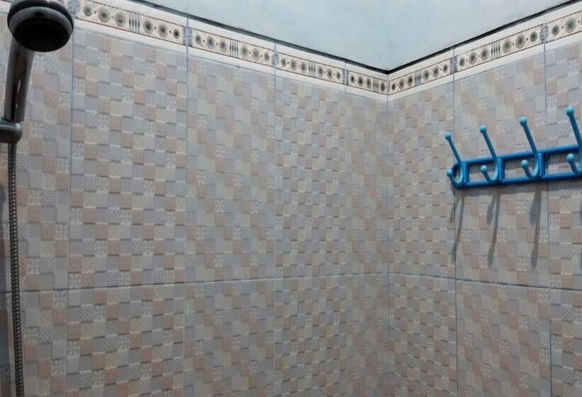 فندق Balkondes Griya Perpil