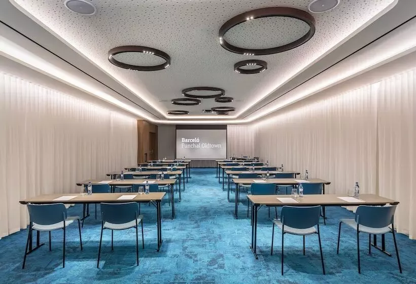 ホテル Barceló Funchal Oldtown