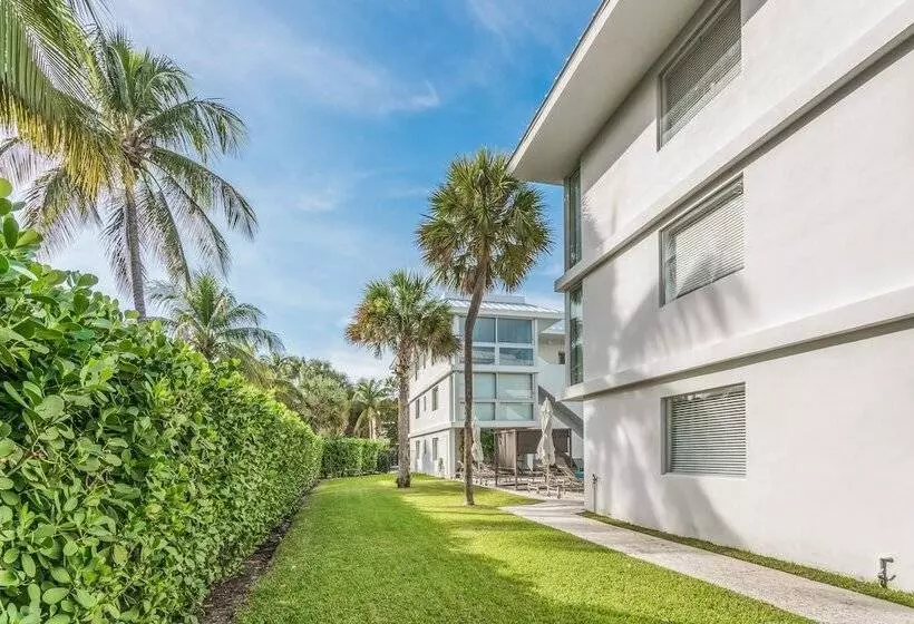 هتل Beach Haus Key Biscayne