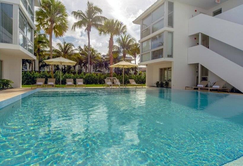 בית מלון כפרי Beach Haus Key Biscayne