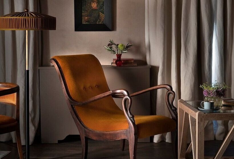 בית מלון כפרי Castello Di Reschio