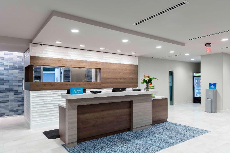 Отель Home2 Suites By Hilton Covington