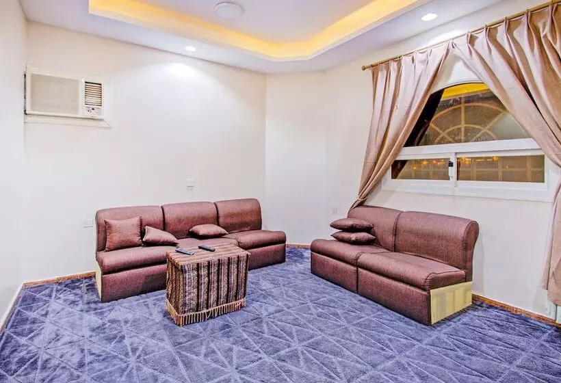 هتل Oyo 595 Aali Residental Units
