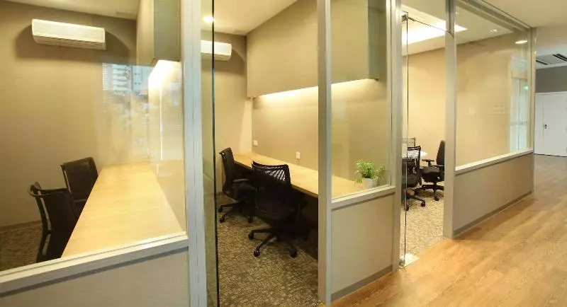 هتل Wilby Central Serviced Apartments