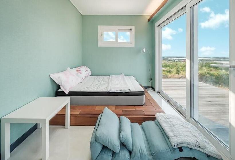 Jeju Sihyeonuipungcha Pension