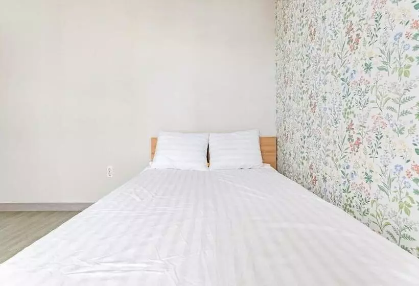 Jeju Stay Dalggum Pension