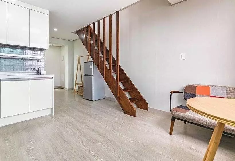 Jeju Stay Dalggum Pension