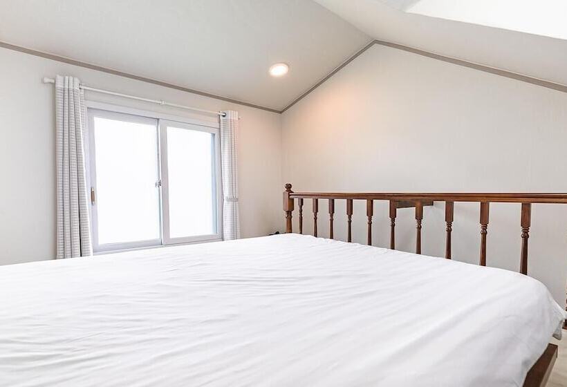 Jeju Stay Dalggum Pension