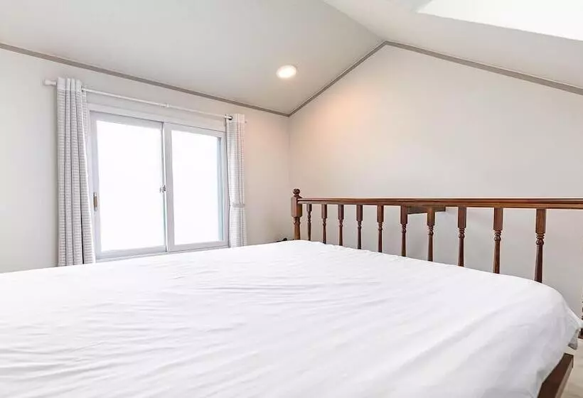 Jeju Stay Dalggum Pension