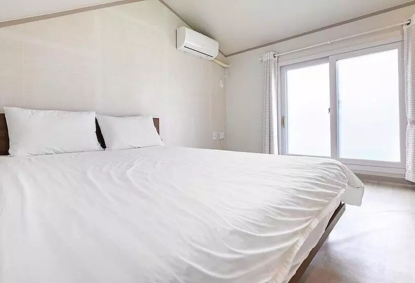 Jeju Stay Dalggum Pension