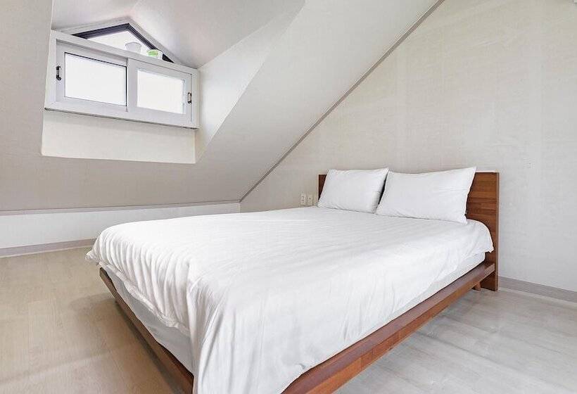 Jeju Stay Dalggum Pension