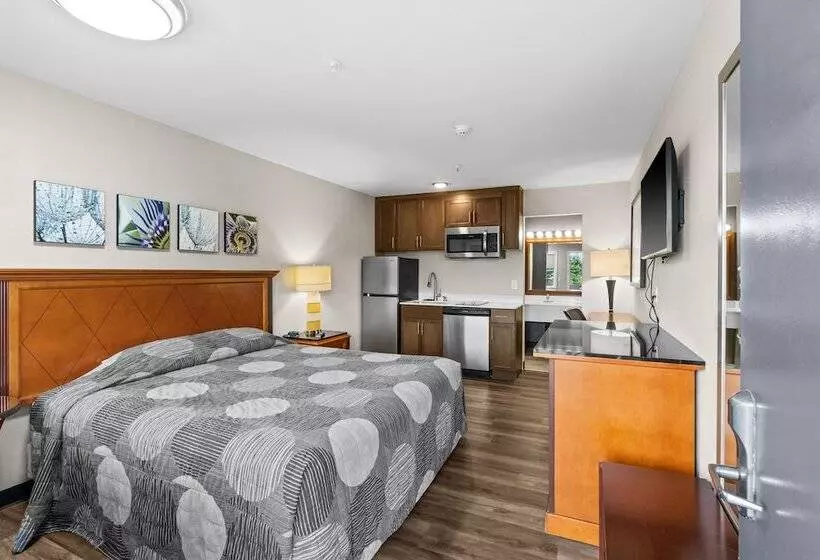 Hotelli Basecamp Puyallup A Travelodge By Wyndham