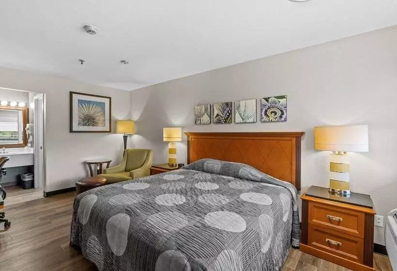 Hotelli Basecamp Puyallup A Travelodge By Wyndham