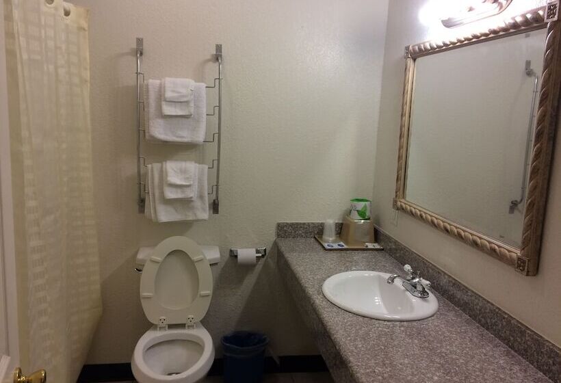 Szálloda Country Regency Inn & Suites