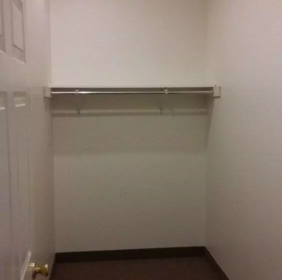 Hotelli Country Regency Inn & Suites