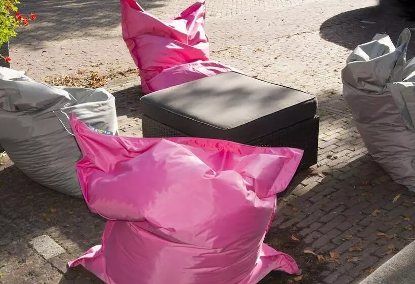 Hotelli Duhoux Leeuwarden