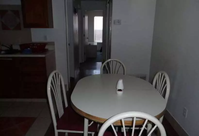 Hotelli Economy Suites