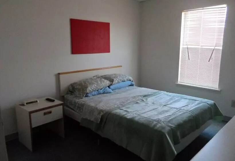 Hotelli Economy Suites