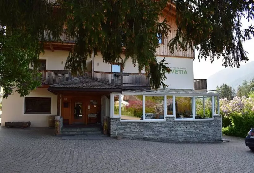 Hotelli Garni Appartements Helvetia