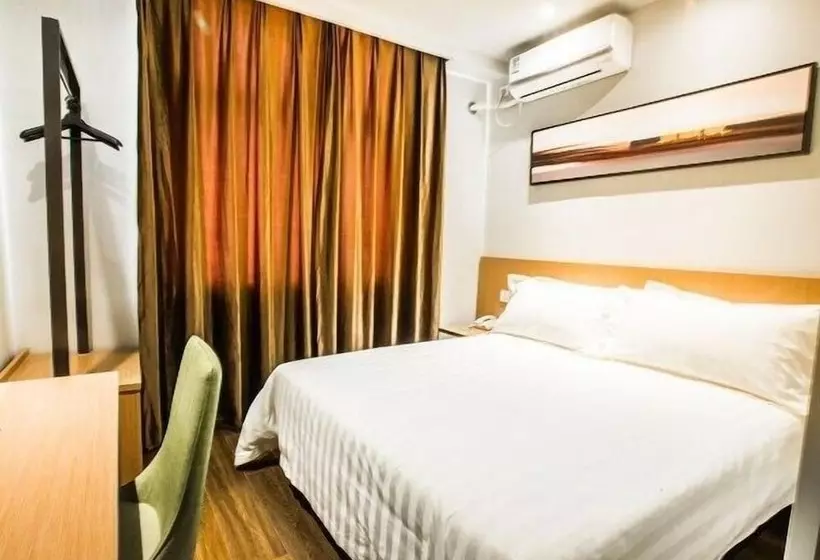 Hotelli Jinjiang Inn Style Xinyang Railway Station Tianrun Plaza