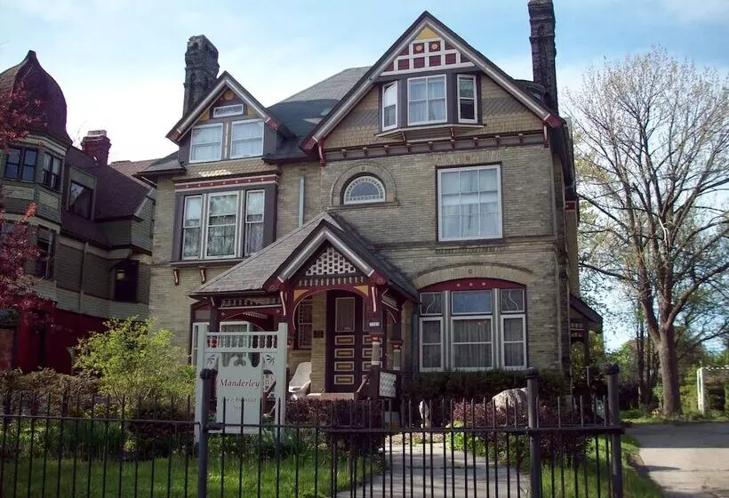 ホテル Manderley Bed And Breakfast