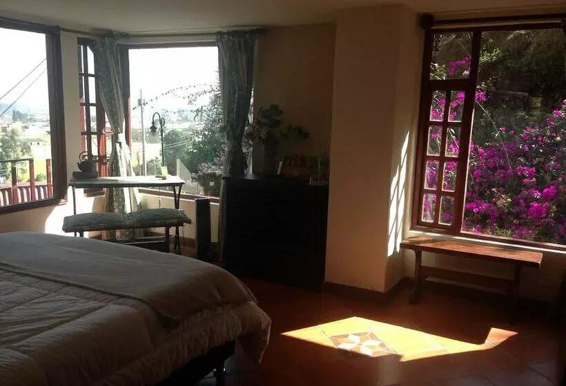 ホテル Montemadero Casa