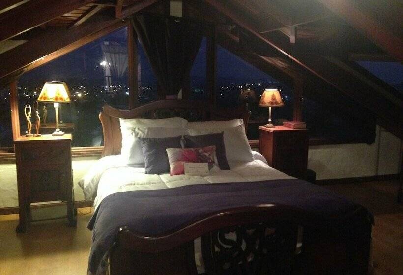 ホテル Montemadero Casa