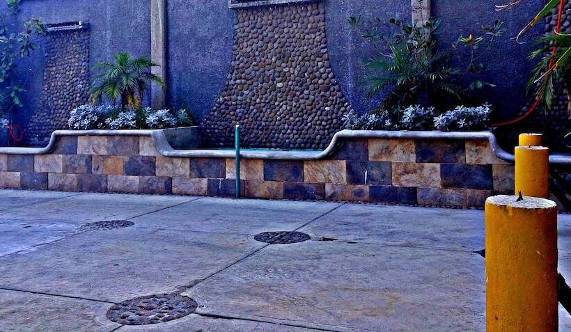 Отель Real Del Angel