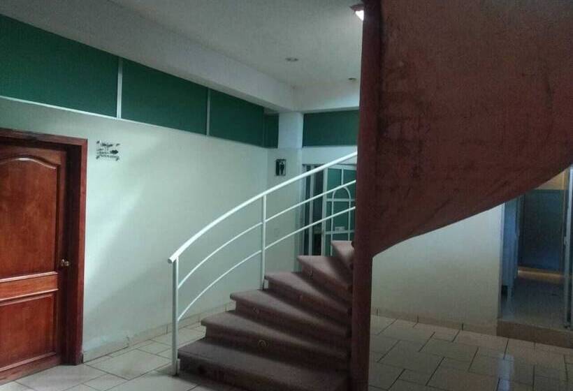 Отель Real Del Angel