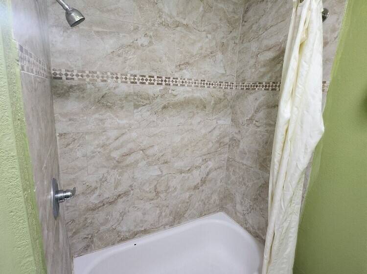 Scottish Delight Motel