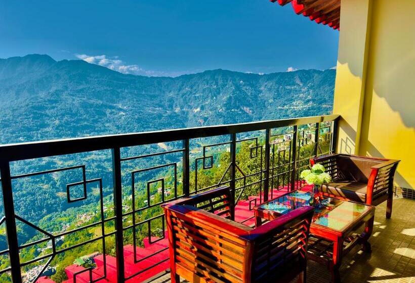 ホテル Tara Palace Resort And Spa