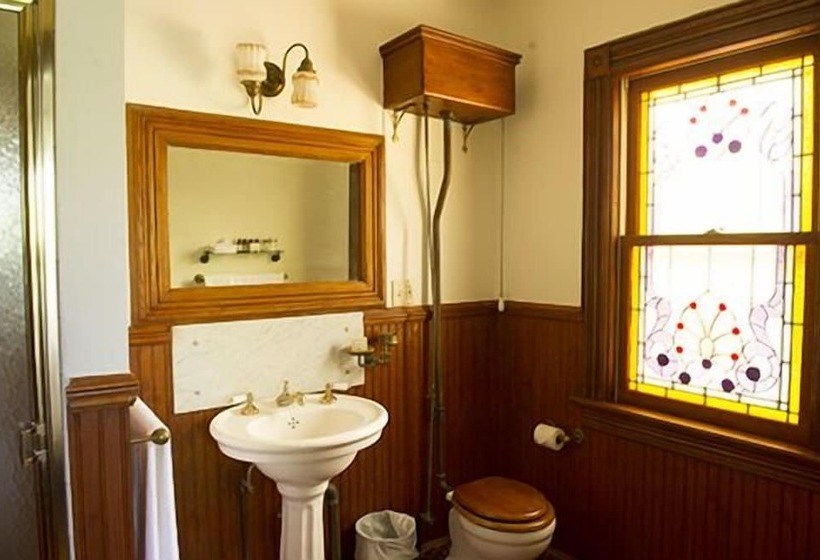 בית מלון כפרי Fordham House