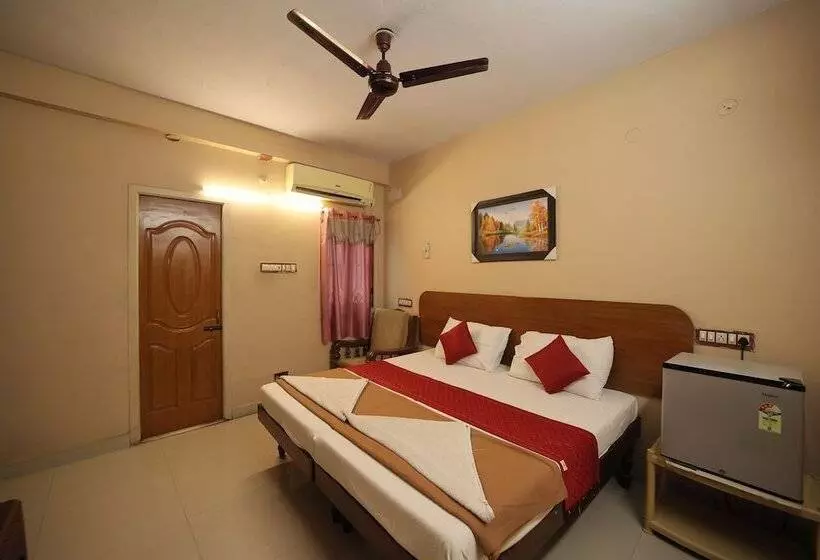 Hotelli Nataraja Residency